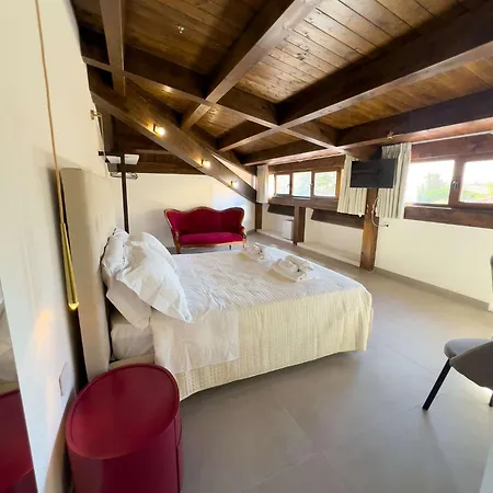 Piazza D'armi - 3 Sorrisi 3*