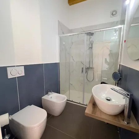 Piazza D'armi - 3 Sorrisi