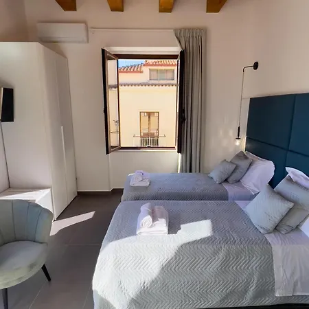 Frühstückspension Piazza D'armi - 3 Sorrisi