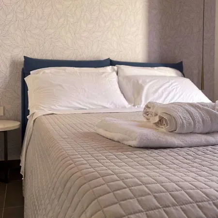 Piazza D'armi - 3 Sorrisi Frühstückspension 3*