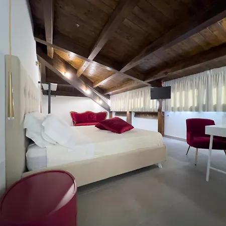 Piazza D'armi - 3 Sorrisi Frühstückspension Lamezia Terme