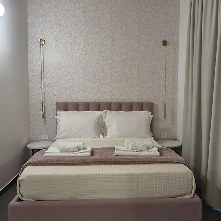 Piazza D'armi - 3 Sorrisi Bed & Breakfast 3*
