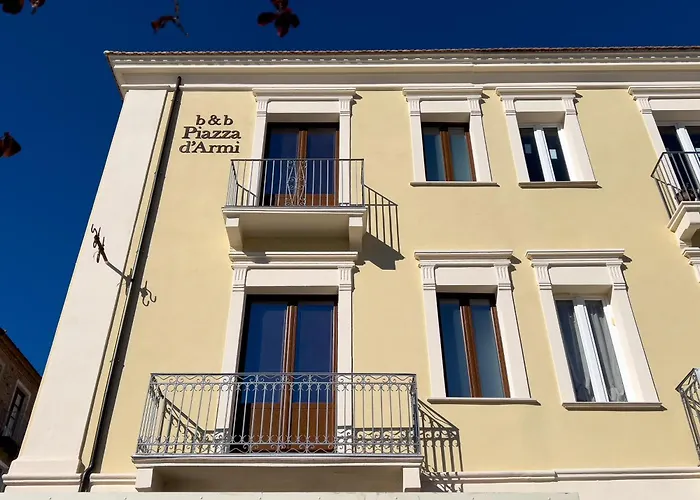 Bed & Breakfast Piazza D'armi - 3 Sorrisi 3*